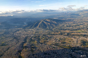 Anflug auf Pichinchatal, Ecuador