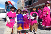 Kinder Chagras in Guamote in Ecuador