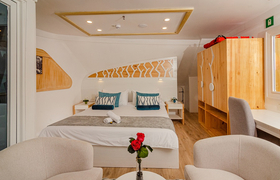 Balcony Suite Doppelbett Galapagos Sea Star Yacht