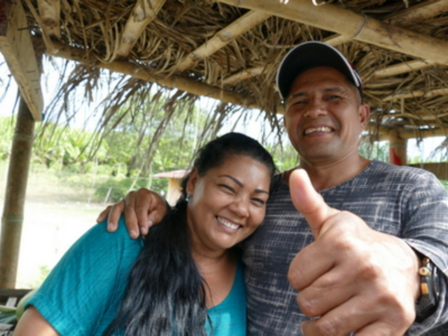 lachende Ecuadorianer