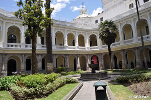 kolonialer Innenhof Quito