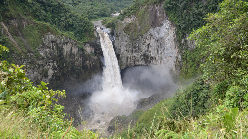 Individualreise Ecuador Wasserfall San Rafael