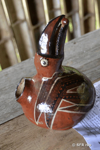 Keramik Tukan in Ecuador