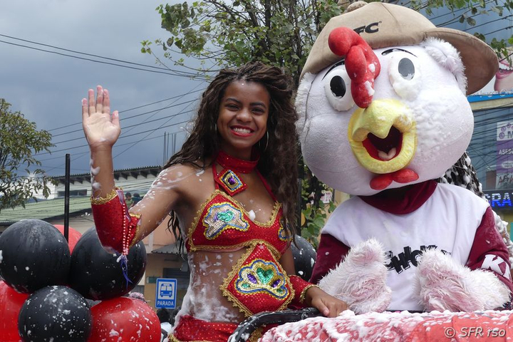 Karneval in Sangolqui in Ecuador