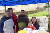 Familie Cebiche Verkäuferin im unbekannten Norden, Ecuador