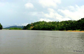 Fluss zur Yachana Lodge
