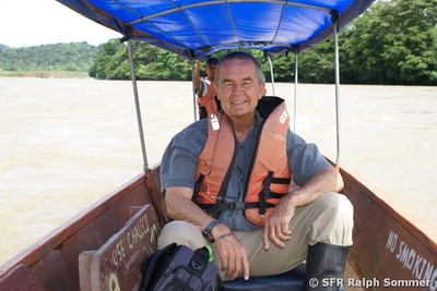 Ralph Sommer Bootsfahrt Rio Napo Ecuador