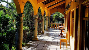 Hosteria Sommergarten Bungalow-Gang