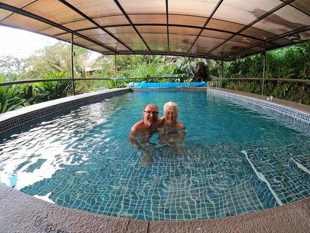Swimming-Pool Cabanas San Isidro Lodge Ecuador