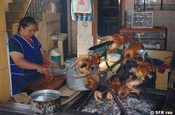 Meerschweinchen Vorbereitung in Ecuador