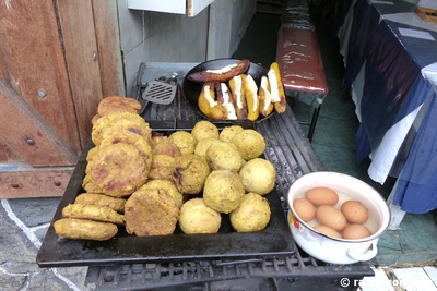 Tortilla de verde maduros con ques bolones in Ecuador