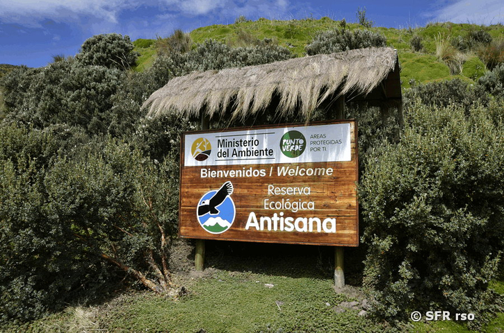 Schild Naturreservat Antisana in Ecuador
