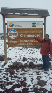 Vulkan-Chimborazo-Ecuador-Schild