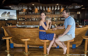 Bar auf der M/V Galapagos Legend