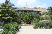 Canoa Beach Hotel mit direkter Strandlage 