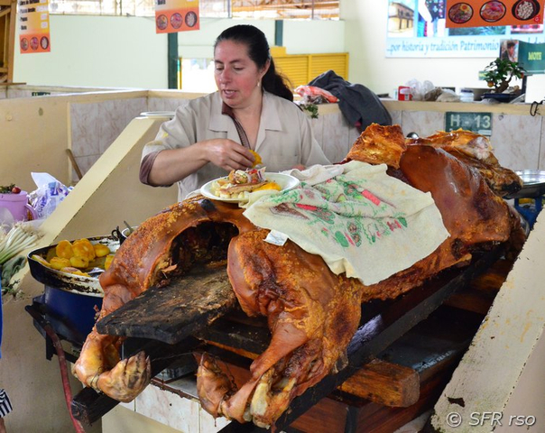 Geröstetes Schwein in Ecuador