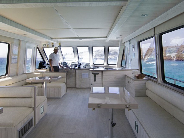 Yacht Sea Lion Brücke