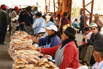 Brotverkauf in Ecuador