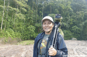 Birding-Guide Julia in Mindo in Ecuador