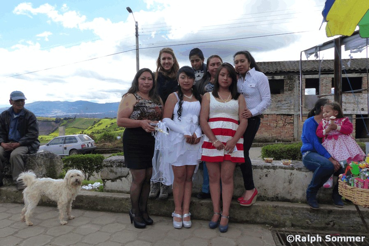 Gruppenbild in Mariscal Sucre in Ecuador