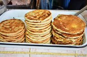 Maispfannenkuchen in Ecuador