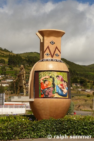 Vasen Monument El Angel, Ecuador