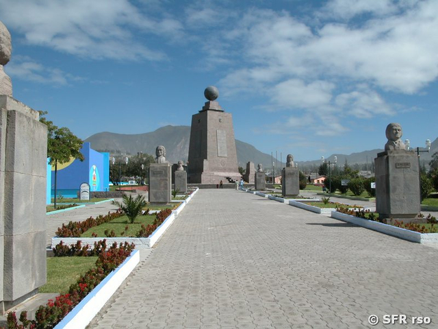 Äquatordenkmal in Quito, Ecuador
