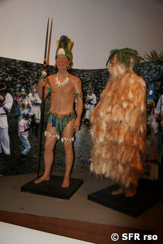 Yumbo Krieger in Museum bei Tulipe, Ecuador