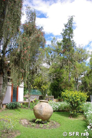 Hosteria Uzhupud Garten Ecuador