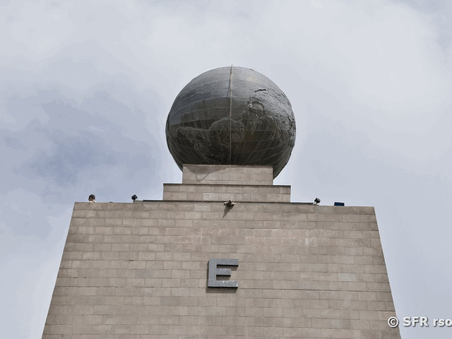 Äquatordenkmal