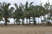 Strand bei Hosteria Mandala Puerto Lopez Ecuador 