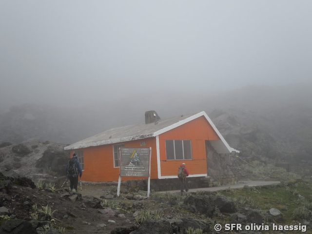 Schutzhütte des Illiniza Nord auf 4.700 m Höhe in Ecuador