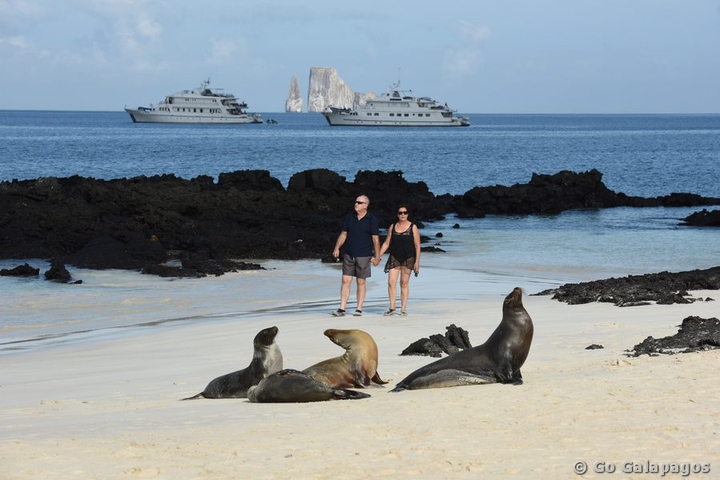Strand und Yacht, Galapagos