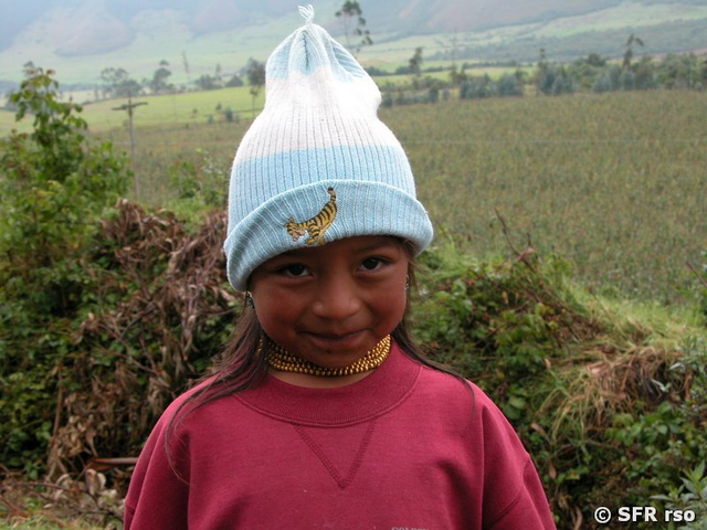 Otavalo Mädchen in Ecuador