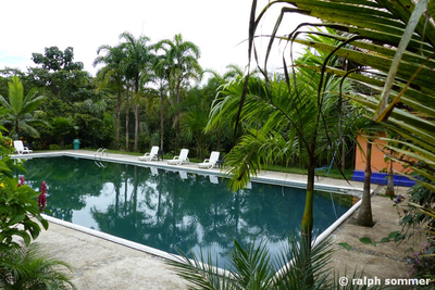 Mansion Amazonica bei Macas Pool Ecuador