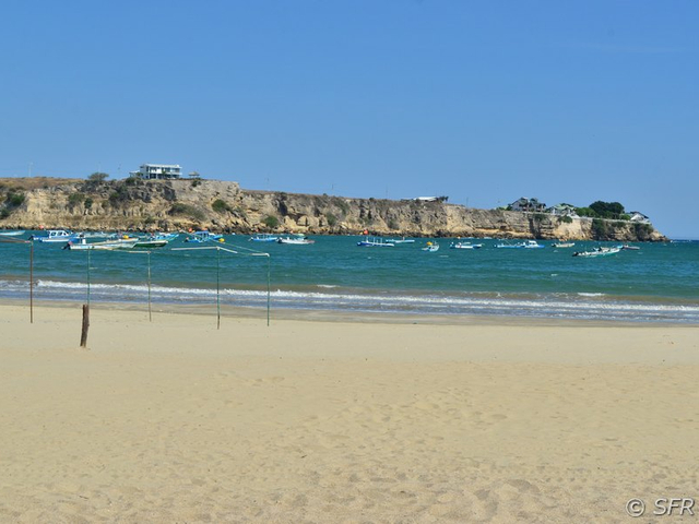 Geschützter Strand bei Ayangue, Ecuador