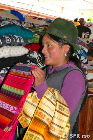 Deckenverkauf in Quilotoa, Ecuador