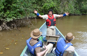 Bootsfahrt im Urwald Ecuadors