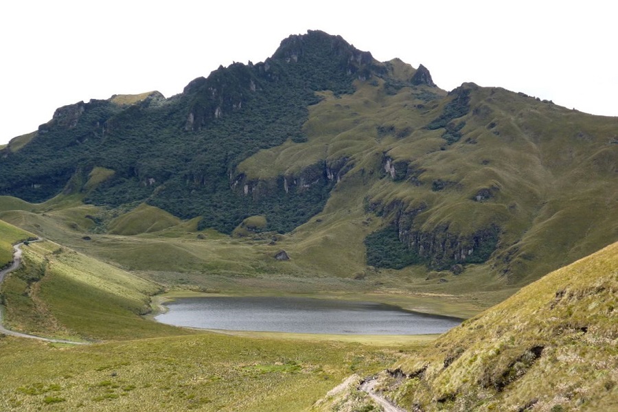 Trekking am Fuya-Fuya-Vulkan in Ecuador