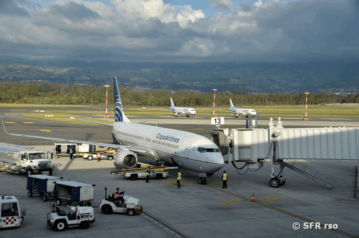 Internationaler Flughafen in der Hauptstadt Quito 