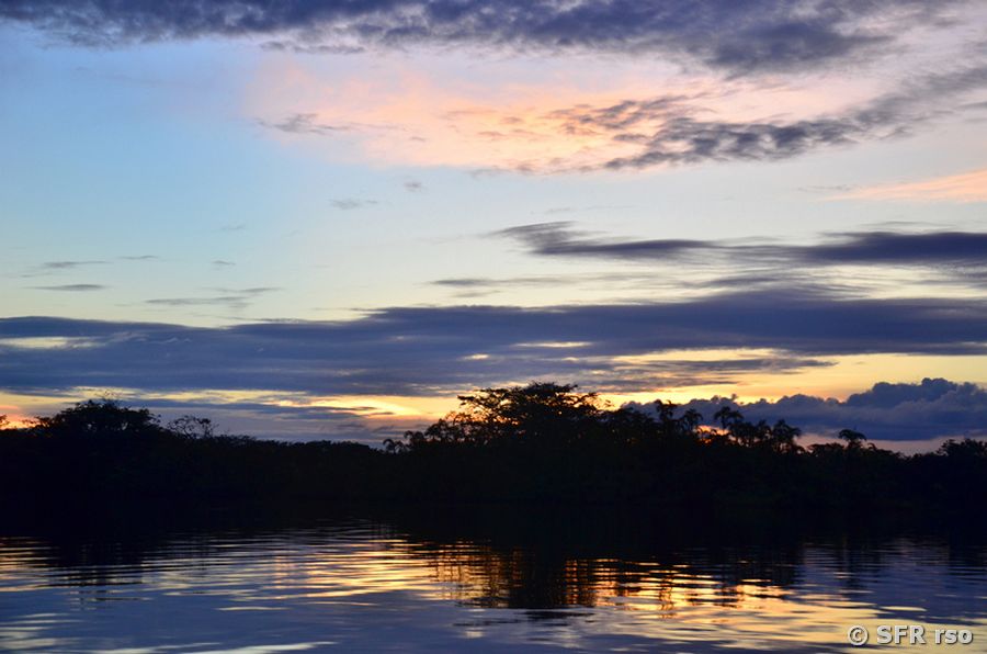 Laguna Grande Sonnenaufgang, Ecuador